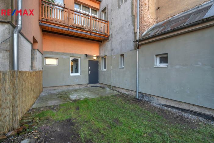 Pronájem bytu 2+1, Hradec Králové - Kukleny, Zelená, 61 m2