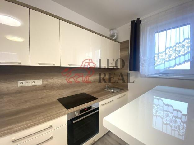 Pronájem bytu 1+kk, Praha - Lipence, Oddechová, 35 m2