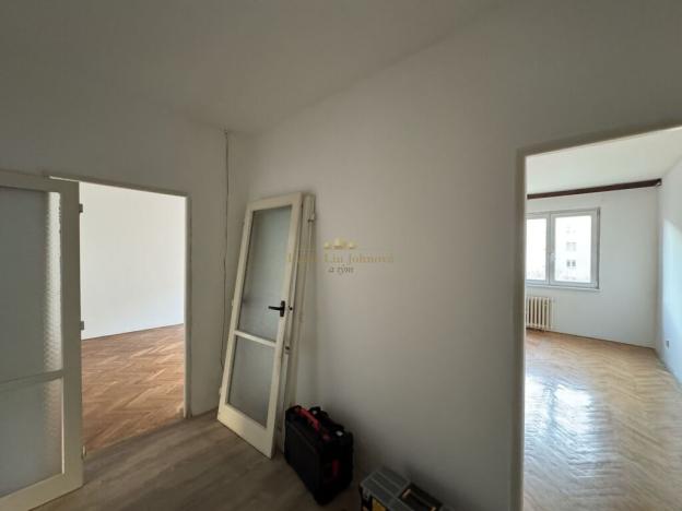 Prodej bytu 3+1, Praha - Záběhlice, Přesličková, 73 m2