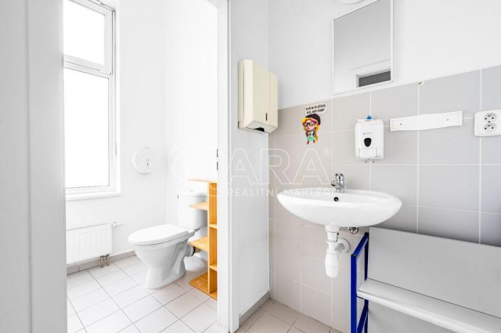 Pronájem obchodního prostoru, Roztoky, Lidická, 143 m2