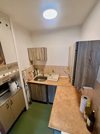 Pronájem bytu 1+kk, Praha, Prosecká, 30 m2