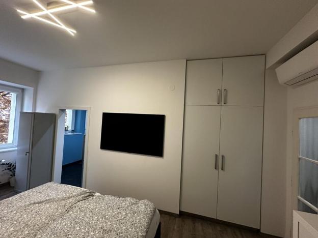 Pronájem bytu 3+1, Praha - Vršovice, Vršovická, 86 m2