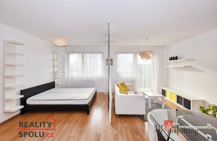 Pronájem bytu 1+kk, Praha - Libeň, Matějkova, 49 m2