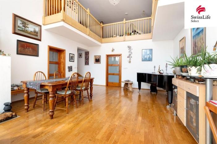 Prodej rodinného domu, Třeboň, Lesní, 417 m2