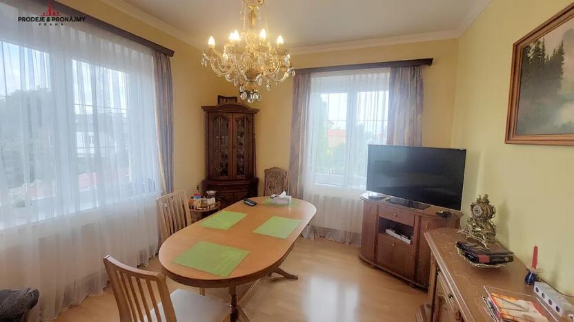 Prodej vily, Praha - Suchdol, 243 m2