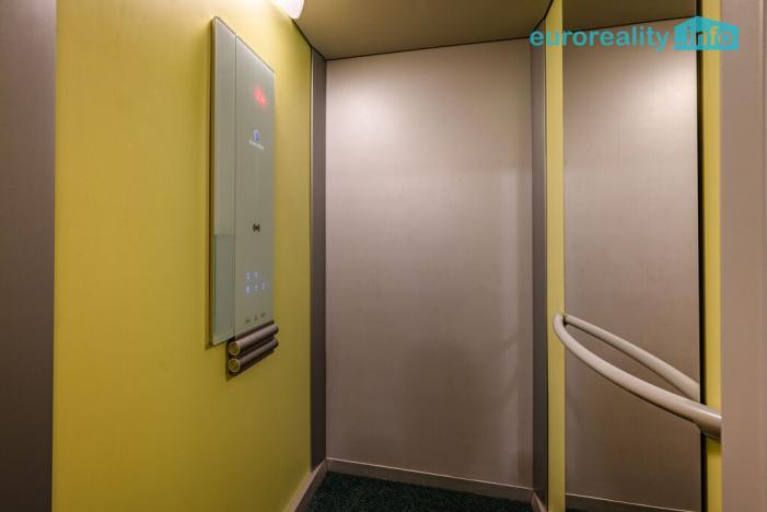 Pronájem ubytování, Karlovy Vary, Libušina, 340 m2