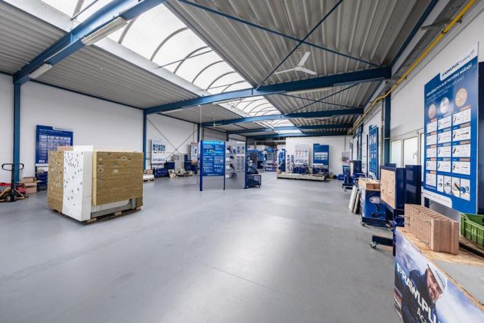 Pronájem obchodního prostoru, Vestec, Vídeňská, 271 m2