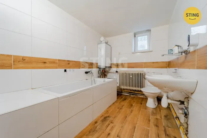 Prodej bytu 3+1, Vrbno pod Pradědem, Nádražní, 78 m2