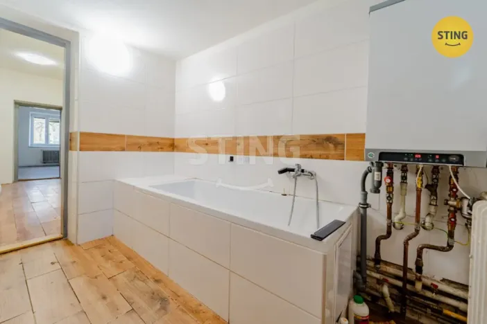 Prodej bytu 3+1, Vrbno pod Pradědem, Nádražní, 78 m2