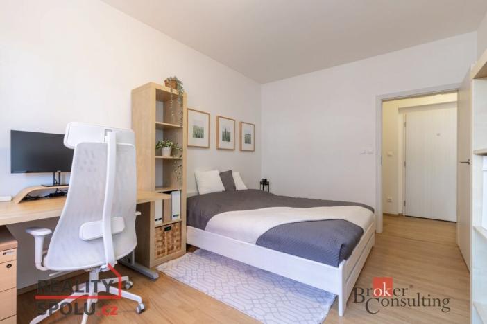 Prodej bytu 2+kk, Brno - Královo Pole, Mojmírovo náměstí, 45 m2