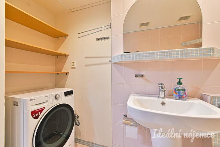 Pronájem bytu 3+kk, Kuřim, Bezručova čtvrť, 37 m2