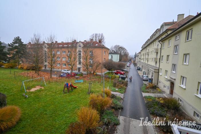 Pronájem bytu 3+kk, Kuřim, Bezručova čtvrť, 37 m2