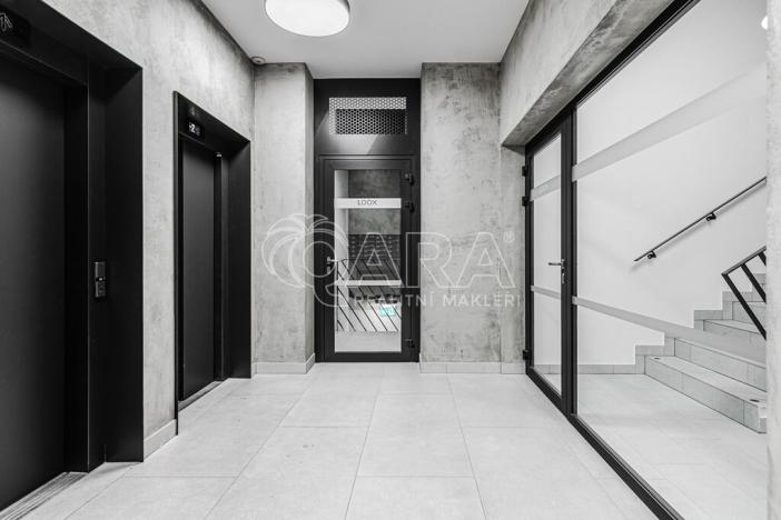 Pronájem kanceláře, Praha - Prosek, Litoměřická, 87 m2