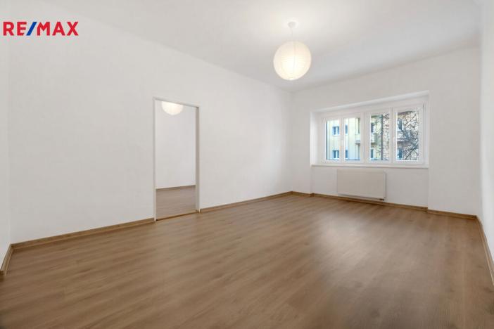 Pronájem bytu 2+1, Praha - Žižkov, Biskupcova, 47 m2