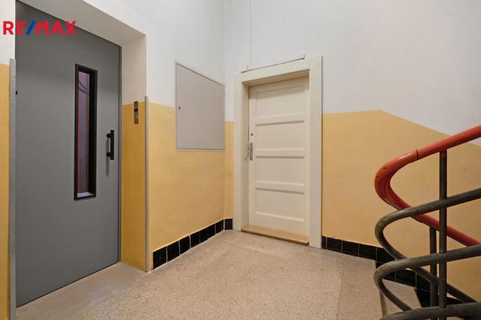 Pronájem bytu 2+1, Praha - Žižkov, Biskupcova, 47 m2