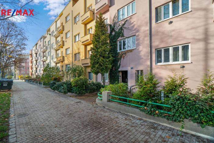 Pronájem bytu 2+1, Praha - Žižkov, Biskupcova, 47 m2