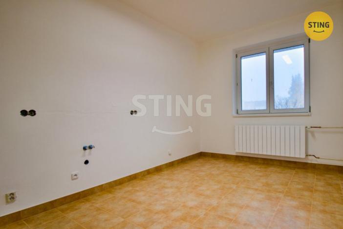 Pronájem kanceláře, Hodonín, Brandlova, 54 m2