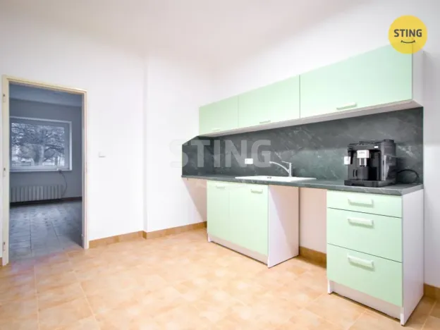 Pronájem kanceláře, Hodonín, Brandlova, 54 m2