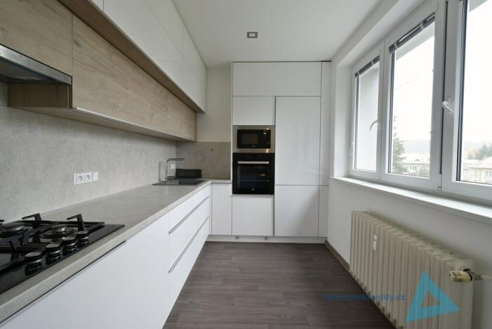 Pronájem bytu 3+1, Nová Paka, U Studénky, 67 m2