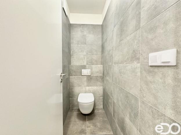 Pronájem bytu 2+kk, Praha, Zlochova, 51 m2