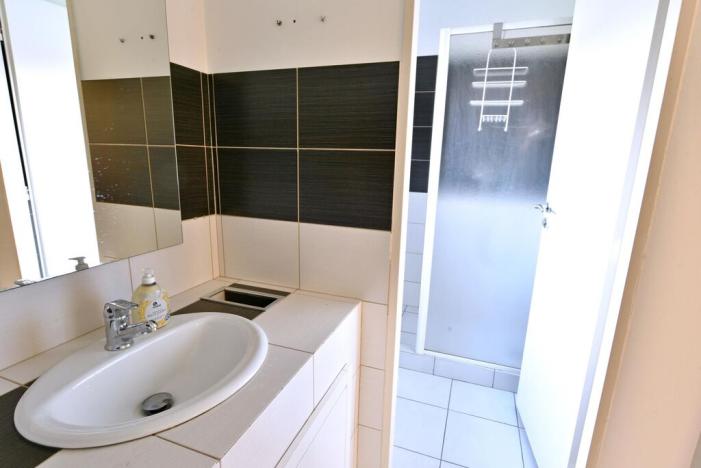 Pronájem komerční nemovitosti, Praha - Křeslice, Na rovině, 140 m2