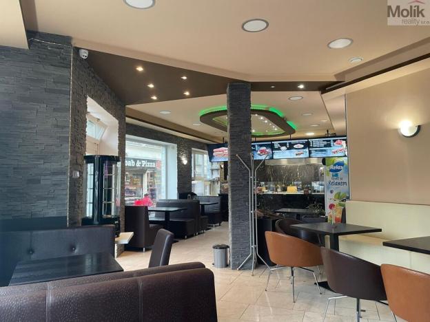 Pronájem restaurace, Teplice, Benešovo náměstí, 98 m2