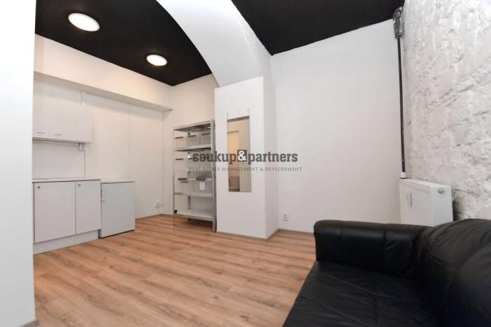 Prodej bytu 1+kk, Praha - Libeň, Zenklova, 19 m2