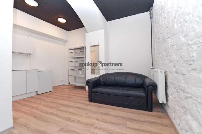 Prodej bytu 1+kk, Praha - Libeň, Zenklova, 19 m2