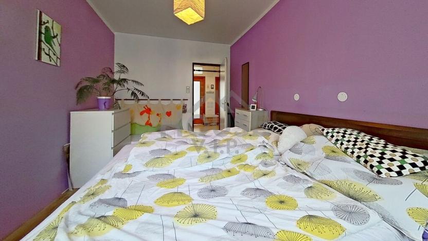 Prodej bytu 3+1, Praha - Čakovice, Ke stadionu, 78 m2