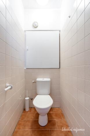 Pronájem bytu 2+kk, Praha - Podolí, Hudečkova, 49 m2