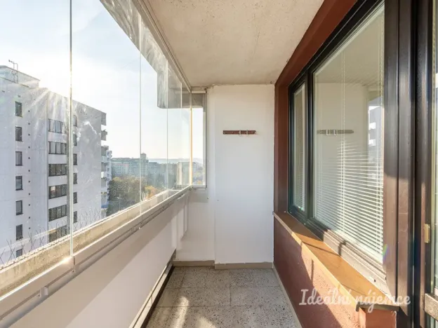 Pronájem bytu 2+kk, Praha - Podolí, Hudečkova, 49 m2