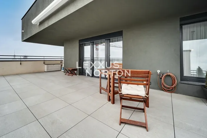 Pronájem bytu 1+kk, Praha - Strašnice, Zvěřinova, 39 m2