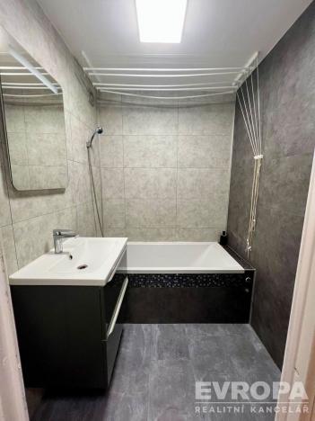 Prodej bytu 3+1, Ostrava, 68 m2