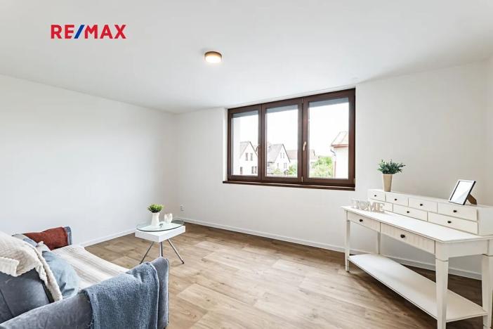 Prodej vily, Jindřichův Hradec, Spojovací, 183 m2