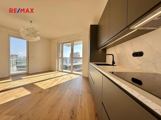 Pronájem bytu 2+kk, Praha - Strašnice, Ramonova, 50 m2