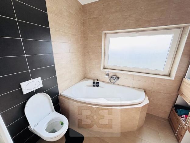 Pronájem bytu 5+kk, Chocerady, 116 m2