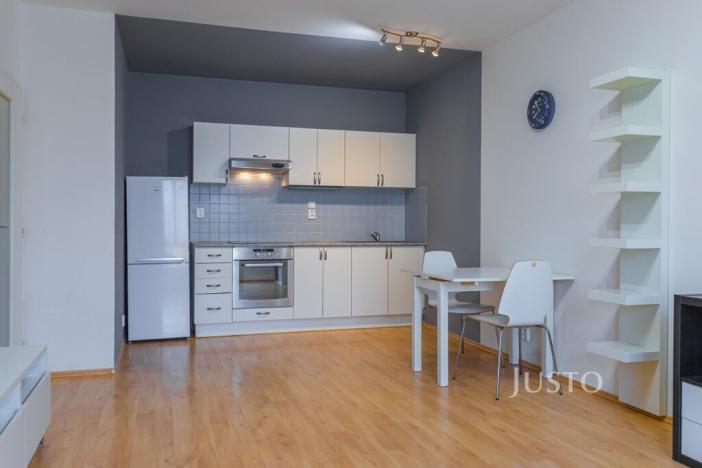 Pronájem bytu 2+kk, Hostivice, Za Mlýnem, 44 m2