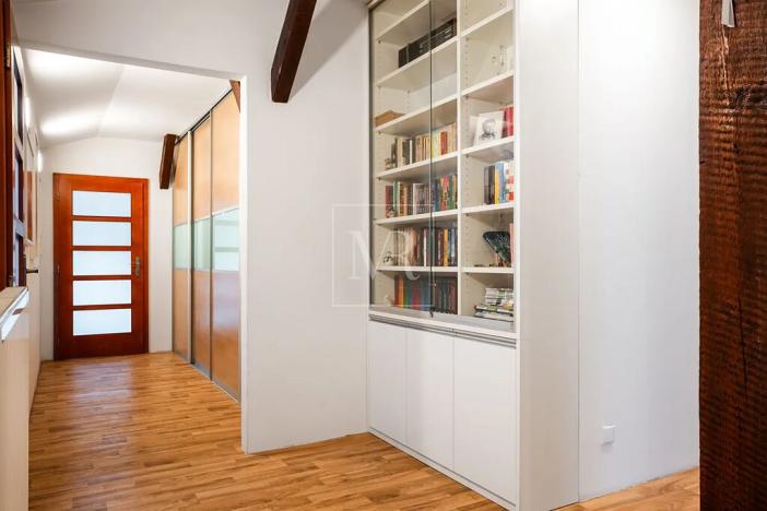 Prodej komerční nemovitosti, Sulice, Hlavní, 370 m2