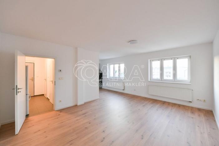 Pronájem bytu 2+kk, Benešov, Tyršova, 55 m2