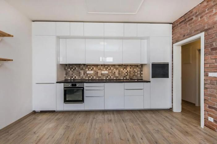 Pronájem bytu 2+kk, Praha - Košíře, Pod Kavalírkou, 43 m2