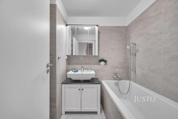 Prodej bytu 2+kk, Praha, U konečné, 61 m2