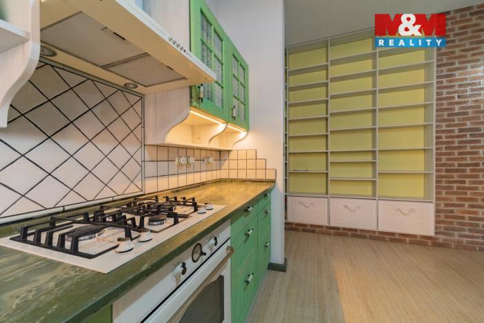 Prodej bytu 3+1, Karlovy Vary, Příčná, 76 m2