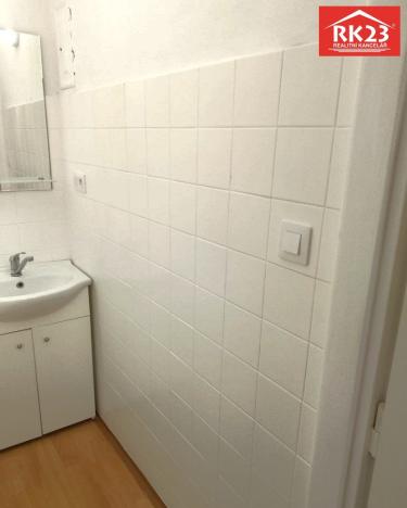 Pronájem bytu 1+1, Cheb, Dlouhá, 36 m2