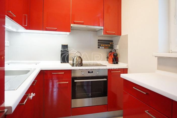 Pronájem bytu 3+kk, Praha - Záběhlice, Bělčická, 54 m2