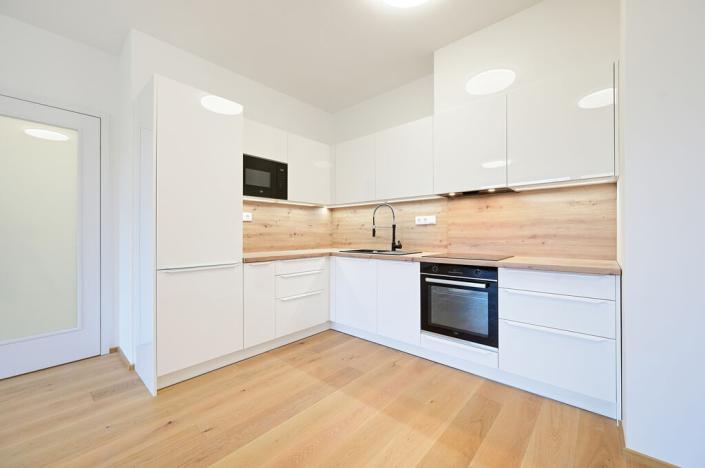 Pronájem bytu 2+kk, Praha - Jinonice, Vladimíra Kobranova, 51 m2