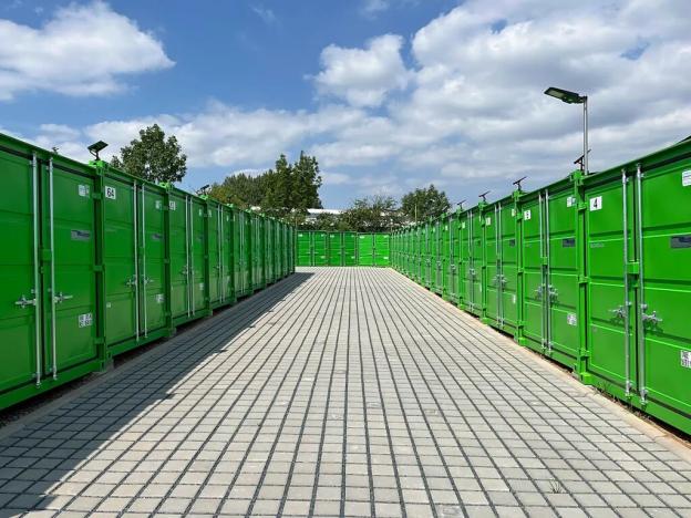 Pronájem garáže, Střelice, 14 m2