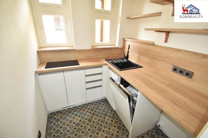 Pronájem bytu 1+1, Teplice, Poštovní, 46 m2