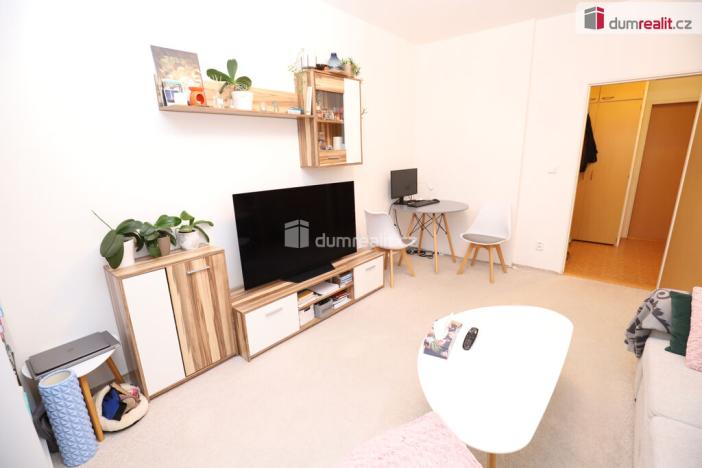 Prodej bytu 2+1, Mariánské Lázně - Úšovice, Kubelíkova, 49 m2