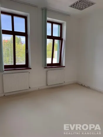 Pronájem kanceláře, Liberec - Liberec II-Nové Město, Chrastavská, 130 m2