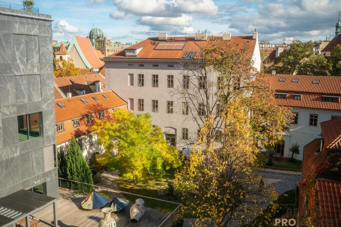 Prodej bytu 2+kk, Praha - Staré Město, Kozí, 45 m2